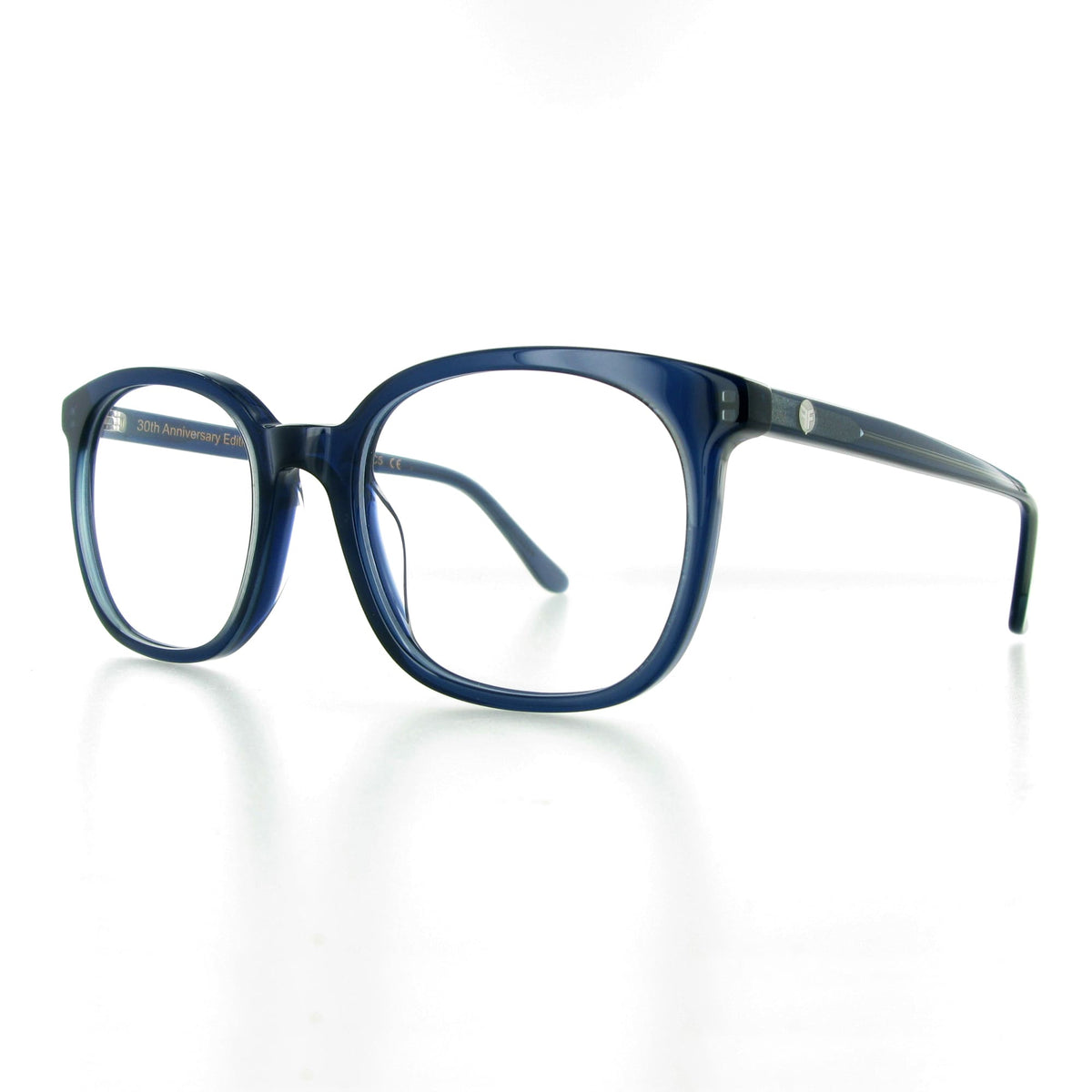 C5 navy blue